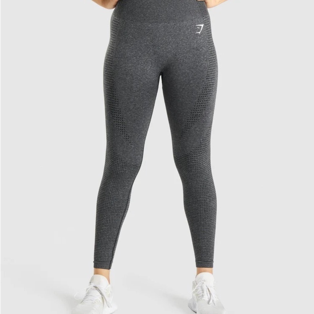 Gymshark Women's Vital Seamless 2.0 Leggings Charcoal Marl Sizes Small.